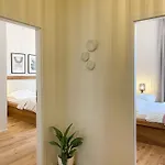 Powder Tower Apartahotel 4*