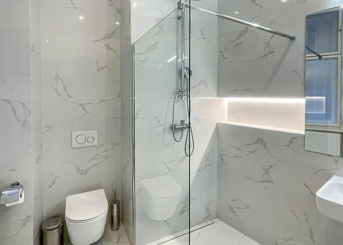 Powder Tower מלון דירות