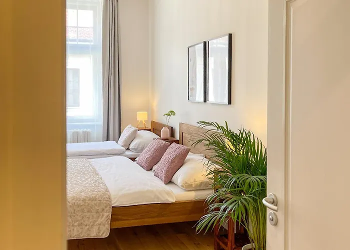 Powder Tower מלון דירות