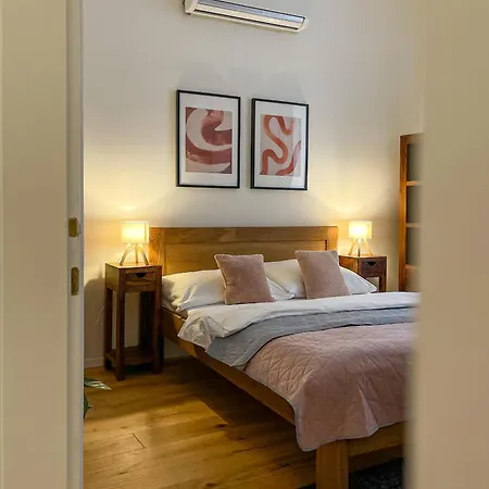 Aparthotel Powder Tower *