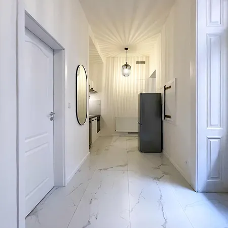 Aparthotel Powder Tower *